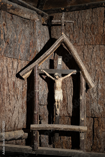 Kreuz in der Meinradskapelle, Benken SG, Schweiz photo