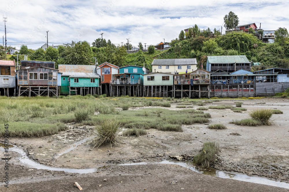 Fototapeta premium Palafitos de Pedro Montt - colorful stilt houses on Chiloé (Isla Grande de Chiloé) in Chile