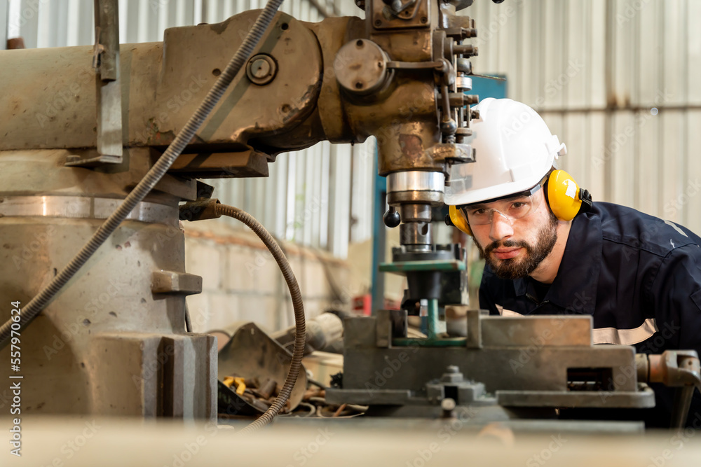 Team of engineers practicing maintenance Taking care and practicing maintenance of old machines in the factory so that they can be used continuously. Team of engineers practicing maintenance Taking care and practicing maintenance of old machines in the factory so that they can be used continuously.