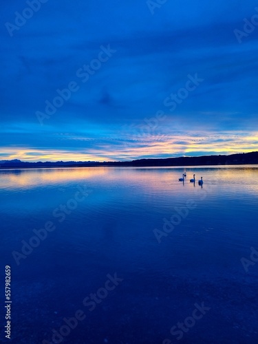 sch  ner sonnenuntergang am starnberger see