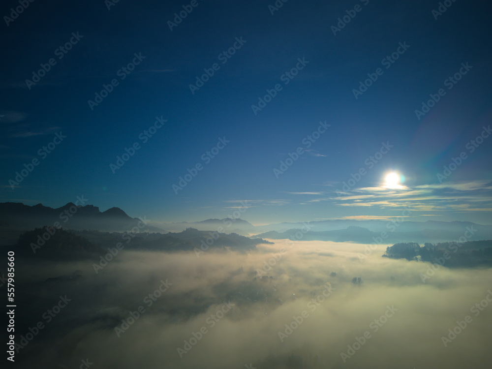 Fototapeta premium sunrise over the mountains