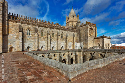 Catedral de   vora in Portugal