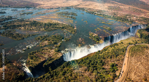 Tableau sur toile Magnificent aerial image of Zambezi river and Vitoria Falls, Zimbabwe