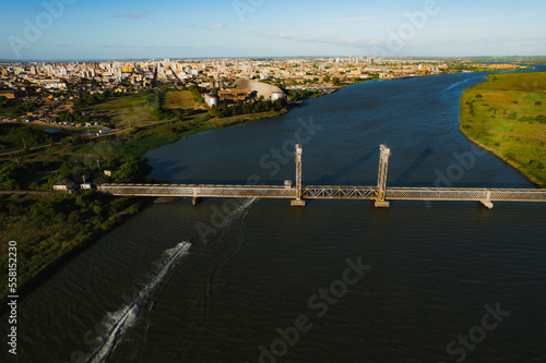 Ponte Rio Grande-Pelotas: Conectando Dois Ícones do Sul do Brasil