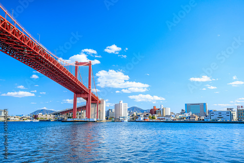 Foto 冬の若戸大橋　福岡県北九州市　Wakato oohashi Bridge in winter