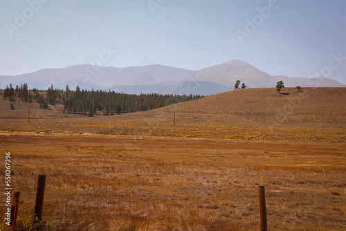 Fototapeta Naklejka Na Ścianę i Meble -  Colorado mountains
