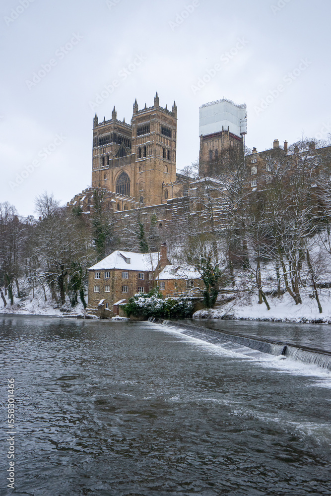 Beautiful view of Durham Cathedral along River Wear during winter snow morning in Durham , United Kingdom : 1 March 2018