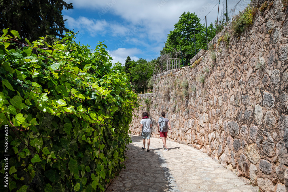two people walking, Fornalutx, Soller valley route, Mallorca, Balearic Islands, Spain