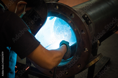 steel welding using the heat of the machine