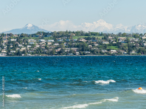 vue sur le lac de Genève et le Mont-Blanc depuis Chambésy