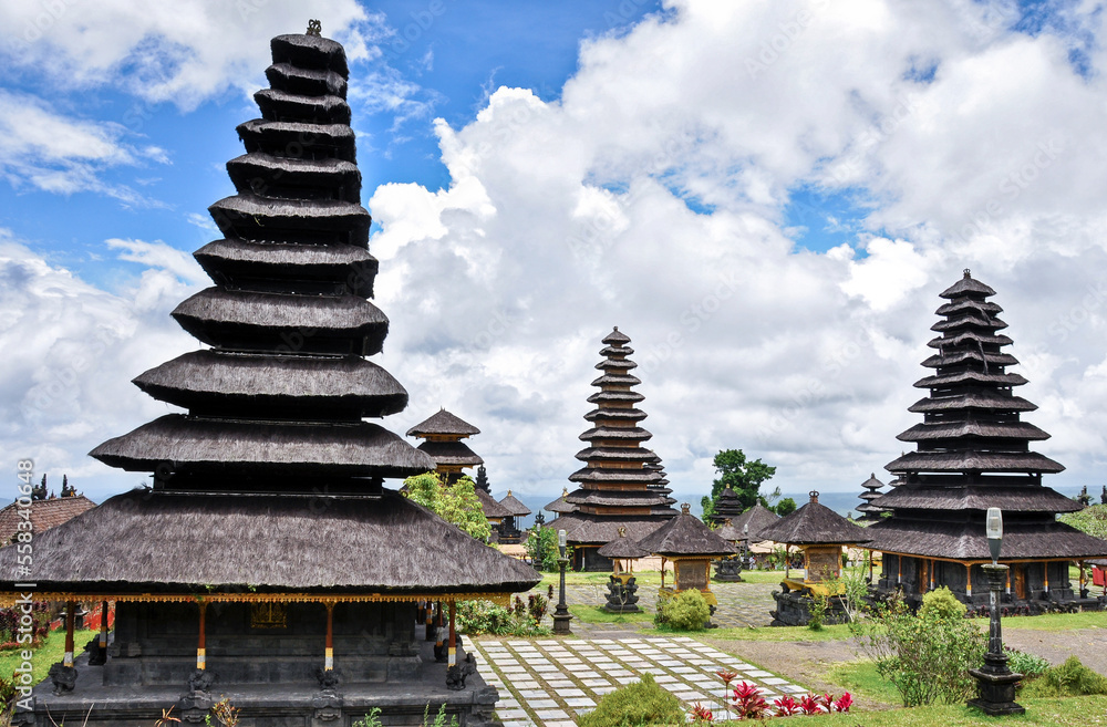 świątynia hinduistyczna Pura Besakih na Bali w Indonezji świątynia hinduistyczna Pura Besakih na Bali w Indonezji