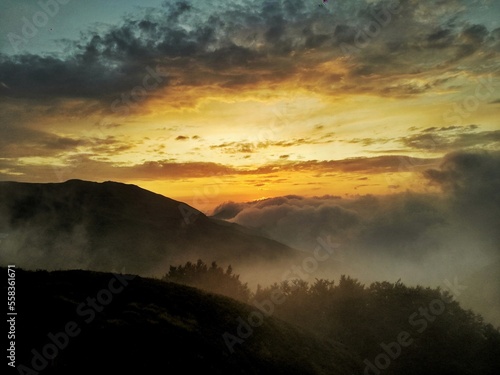 Wallpaper Mural sunset Torontodigital.ca