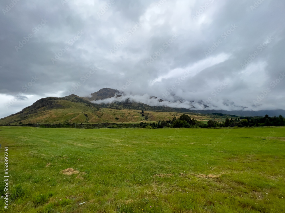Scenery of Frankton in the rain Scenery of Frankton in the rain