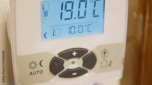 modern room thermostat heating temperature control device