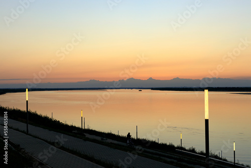 beautiful sunset embankment bright yar volgograd russia
