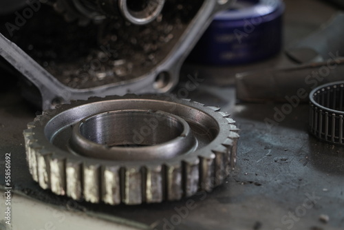Race car's gearbox details and design
