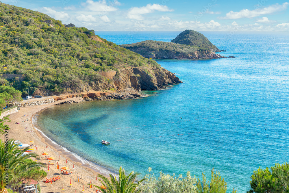 Fototapeta premium Landscape with Innamorata beach in Elba Island, Tuscany, Italy