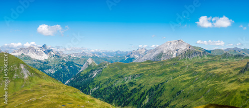 A beautiful panoramic view from the Glingspitze peak in the Austrian Alps. © Plamen Petrov