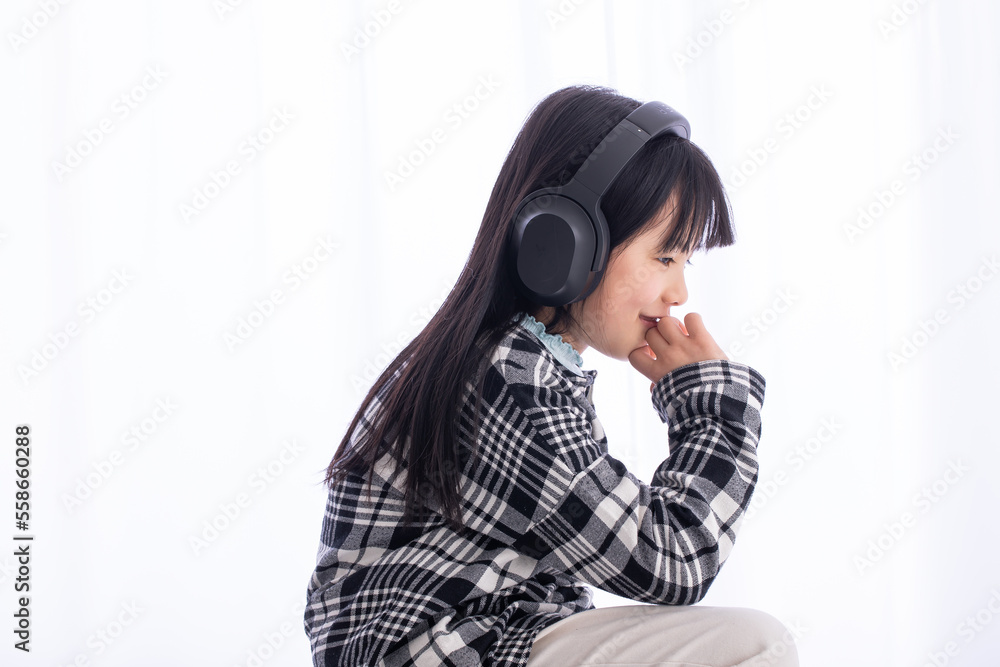 考える子供 考える子供