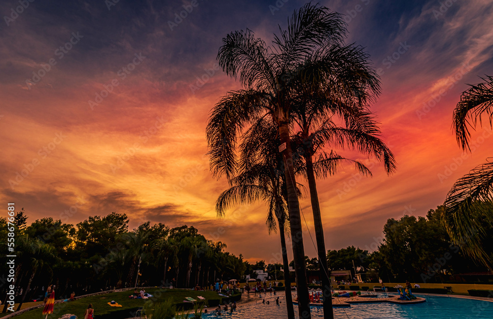 Obraz premium BEAUTIFUL SUNSET IN GALLIPOLI - SALENTO, PUGLIA, ITALY