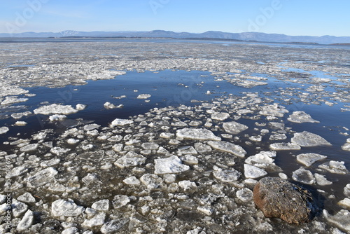 Ice on the river in early winter, Montmagny, Québec, Canada
