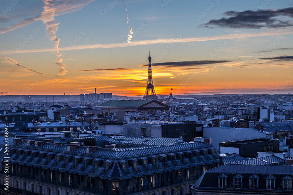 Sonnenuntergang in Paris