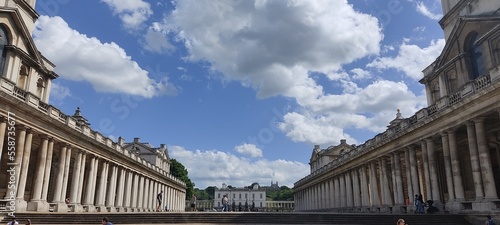 Greenwich Meridien Building