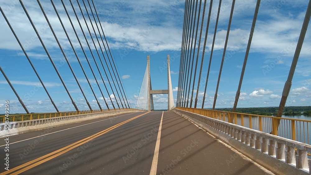 Obraz premium bridge over the river