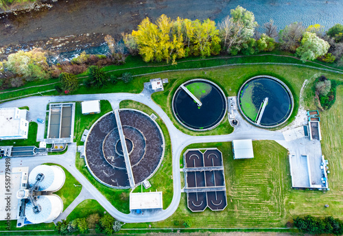 Obraz na plátně Water and sewage treatment plant top down view