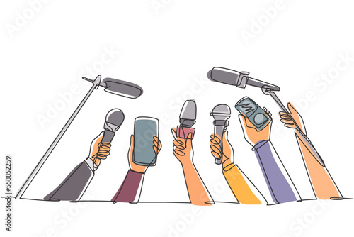 Continuous one line drawing hand with microphone. Journalism concept. Set of hands holding microphones. Press hands flat hand. Microphone. Journalist. Single line draw design vector illustration