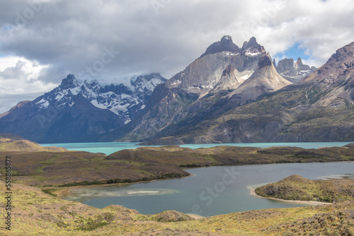 Fototapeta Naklejka Na Ścianę i Meble -  Torres del Paine surrounded by water