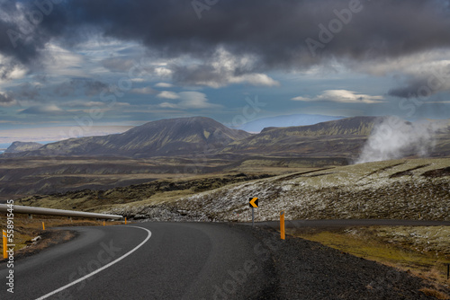 Road in the mountains, Onefndur vegur, Iceland