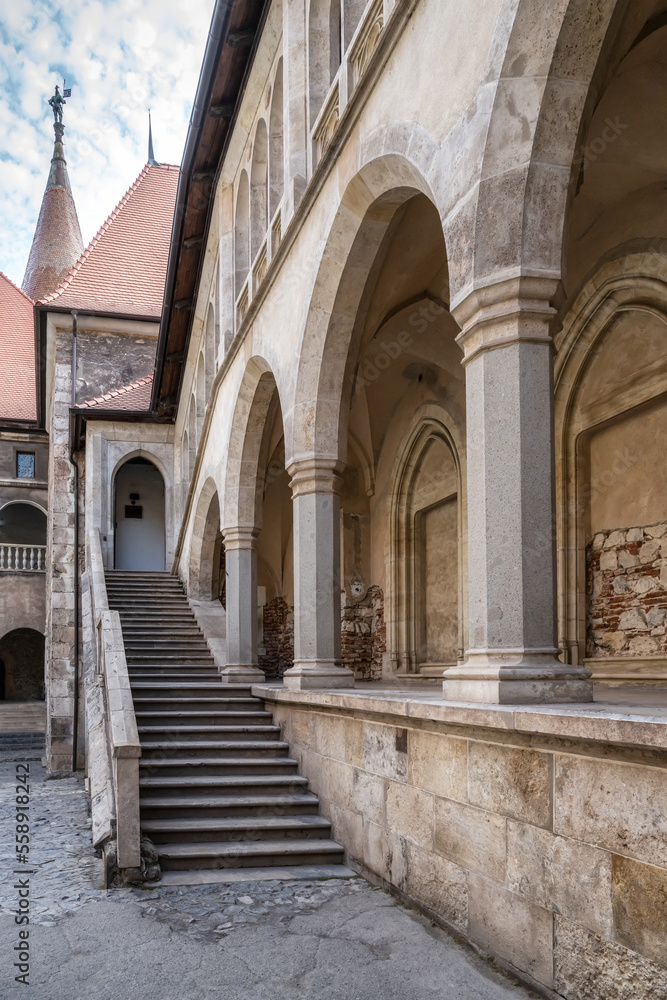 HUNEDOARA, ROMANIA - AUGUST 20, 2022: View with the inner courtyard of the Hunedoara Castle, also known as Corvin Castle in Hunedoara, Romania