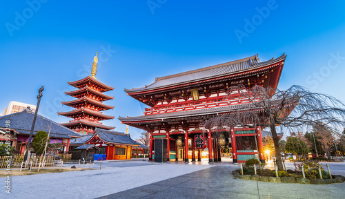 Obraz na płótnie 東京 浅草寺 w salonie