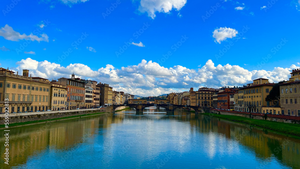 Fototapeta premium 이탈리아 플로렌스의 강 풍경 사진 -2