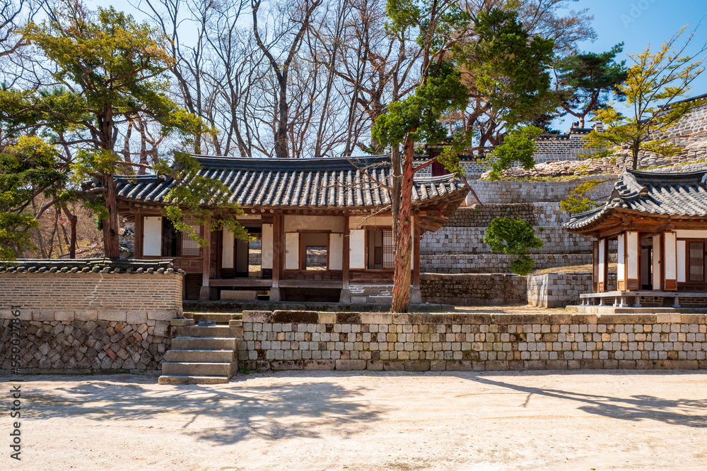 Uiduhap Pavilion in the Huwon secret garden of Changdeokgung Palace, Seoul, South Korea. Uiduhap Pavilion in the Huwon secret garden of Changdeokgung Palace, Seoul, South Korea.