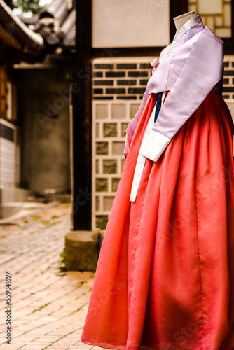 한국의 전통 복장 © josep
