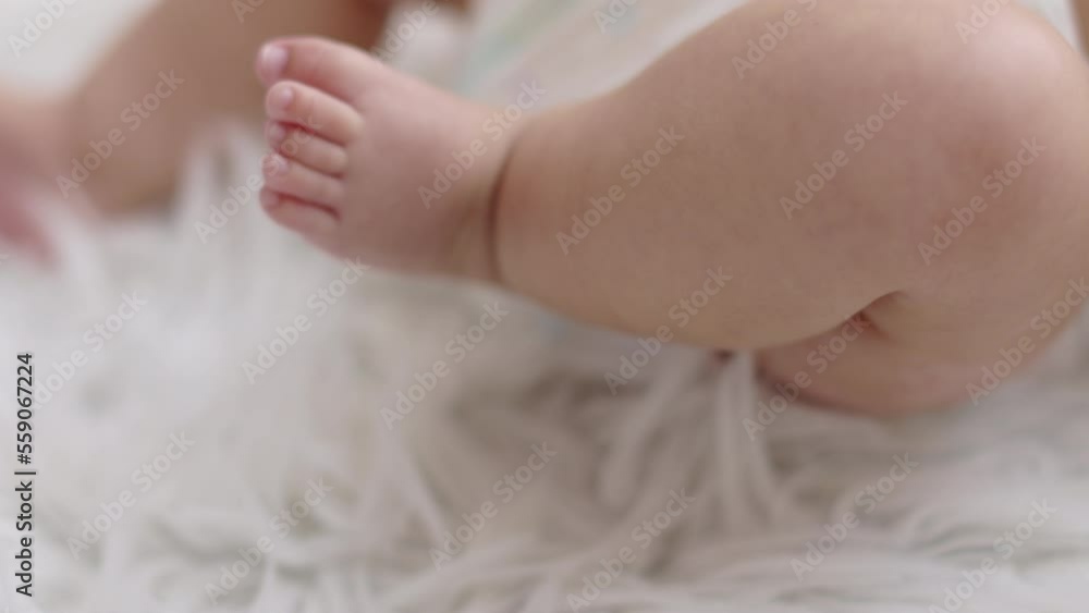 赤ちゃんの小さな足 赤ちゃんの小さな足
