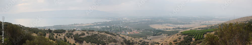 Fototapeta premium Lake Kinneret at dawn
