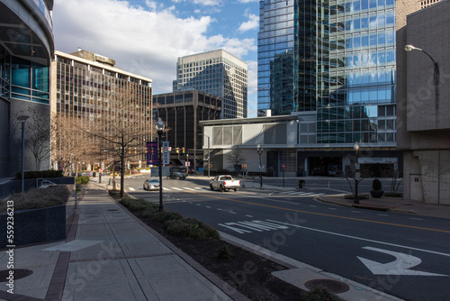 Fototapeta Naklejka Na Ścianę i Meble -  Rosslyn, Arlington Virginia cityscape
