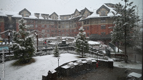 Nevando con mucho frio