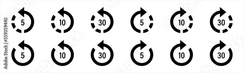 Rewind and fast forward icons with circle arrows and 5, 10, 30 second numbers. rewind or forward symbol. Arrow rotation signs, vector illustration