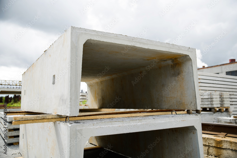 Reinforced concrete trays for the construction of engineering networks, factory warehouse.