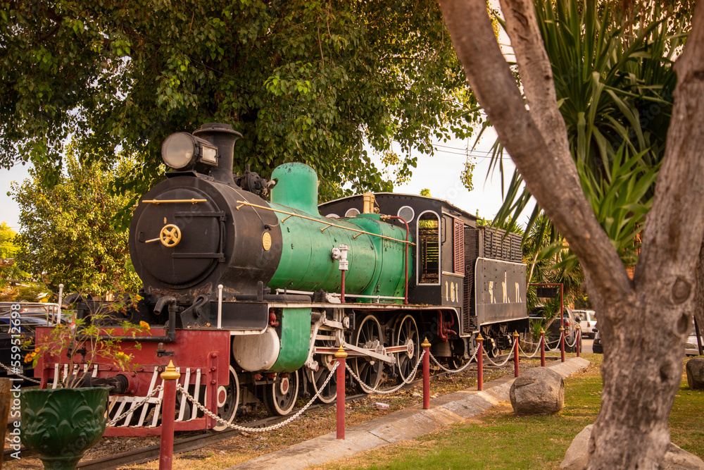 Fototapeta premium THAILAND LOPBURI RAILWAY STATION