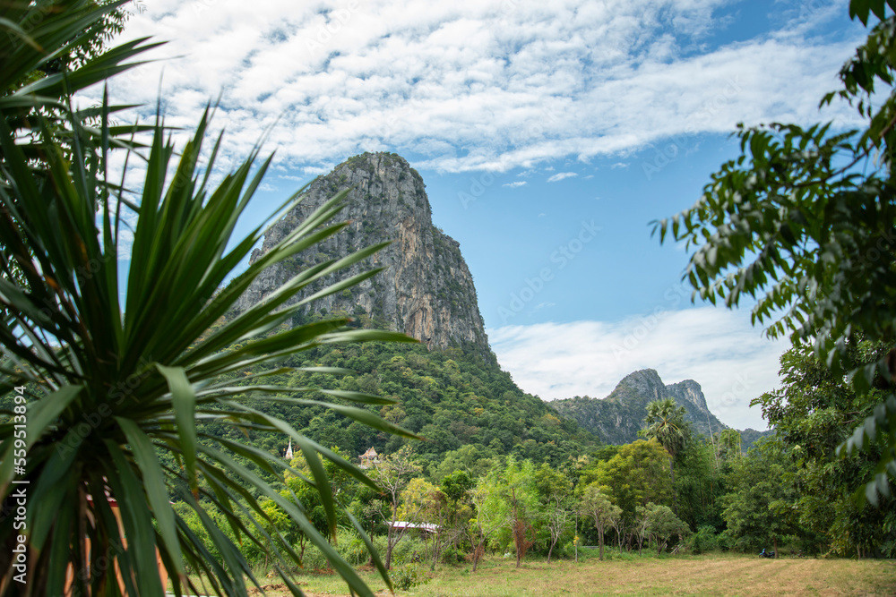 Obraz premium THAILAND LOPBURI KHAO CHIN LAE MOUNTAINS