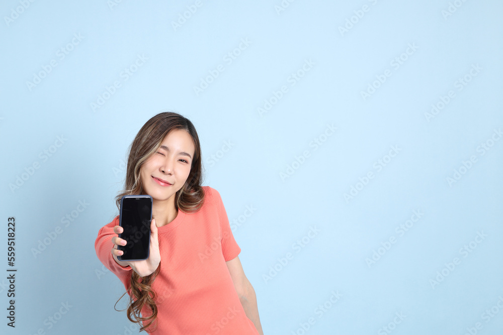 Obraz premium Casual Asian Woman