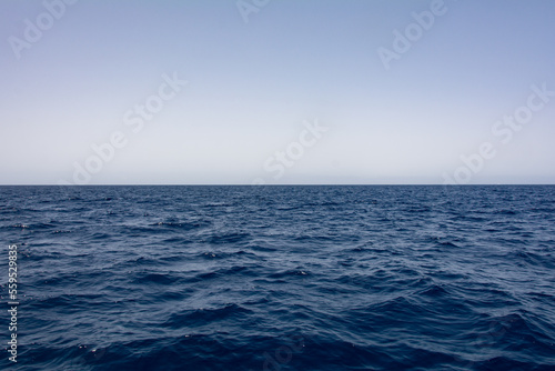 Blue sea with horizon
