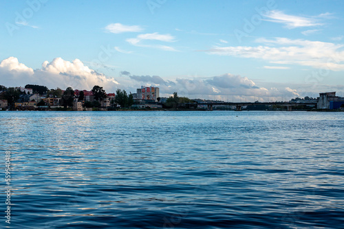 contemplando la ria do burgo
