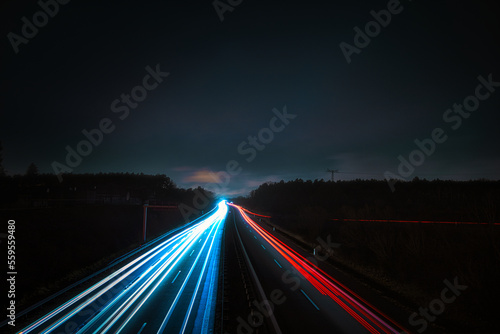 Langzeitbelichtung - Autobahn - Strasse - Traffic - Travel - Background - Line - Ecology - Highway - Night Traffic - Light Trails - High quality photo 