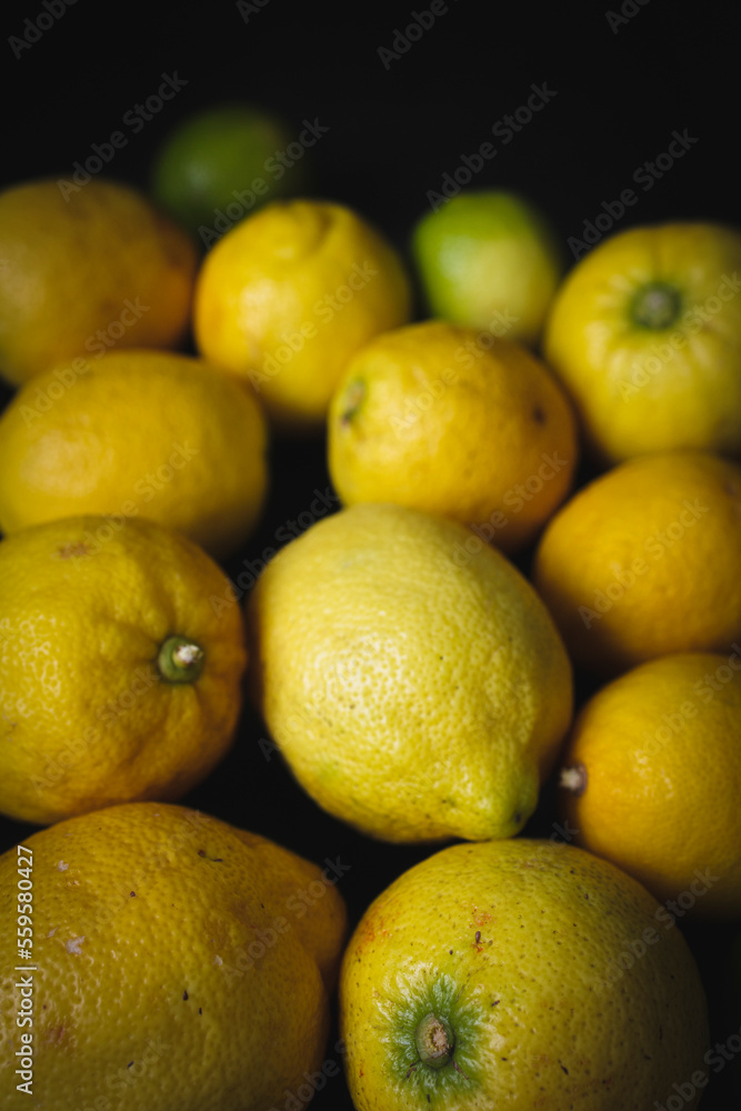 Ripe organic lemons. Lemons, source of antioxidants and vitamin C Ripe organic lemons. Lemons, source of antioxidants and vitamin C